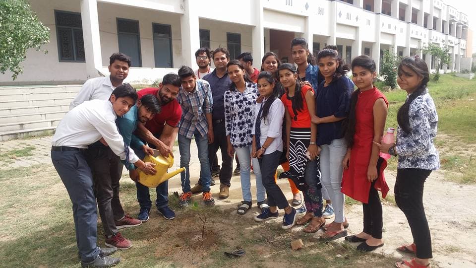 Dr. Ram Manohar Lohia College of Pharmacy Ghaziabad Campus photo 2